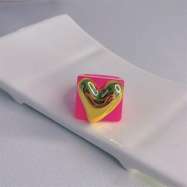 Electroplated Gold Heart-shaped Ring For Women - Image 4