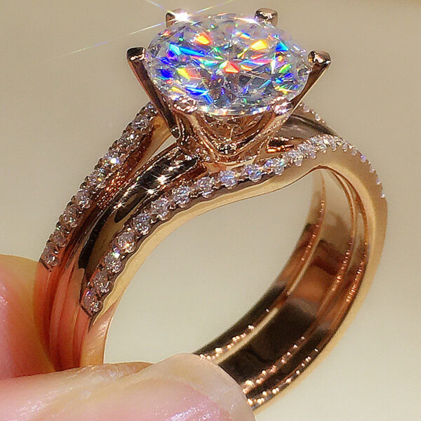 Fashion Six-claw Cubic Zirconia Ring - Image 3