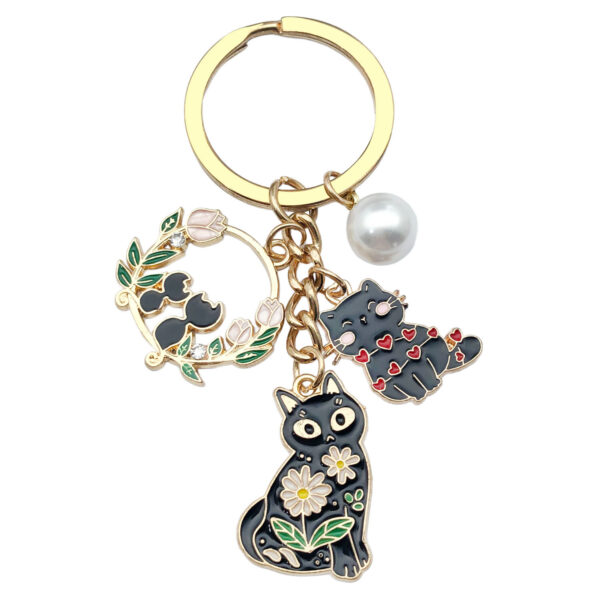 Simple Black Cat Wreath Pearl Keychain Cute Small Pendant - Image 3