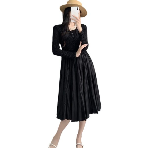 Slim-fit Slimming Temperament Pleated A- Line Dress - Image 3